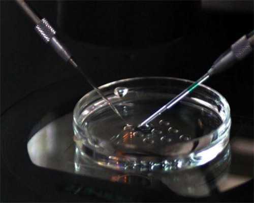 哪里的代孕医院好,广西供卵代怀生子需要多少钱?附2026广西试管助孕费用明细